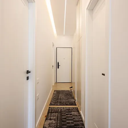 Grandstay Sea Penthouse Durrës