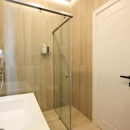 Grandstay Sea Penthouse * Durrës