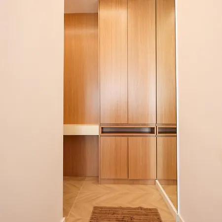 Grandstay Sea Penthouse Lägenhet Durrës
